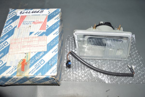 Ref: 82426668 Farol Nevoeiro Direito Lancia Thema NOVO
