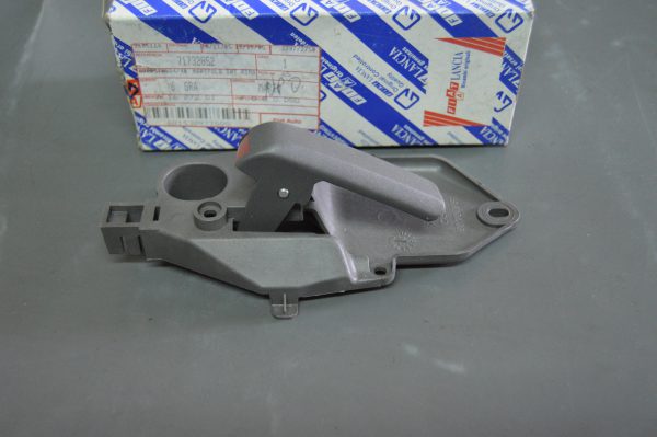 Ref: 71732852 Manipulo Interior EsquerdoFiat Panda II NOVO