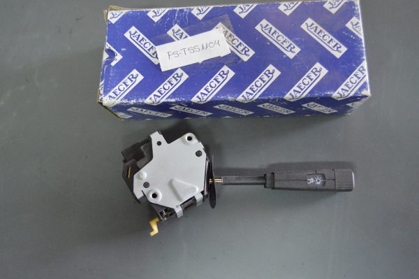 Ref: FST551104 Interruptor ou Mudança de Luzes JAECTR Renault 9, 11, 5, 18, 12 NOVO