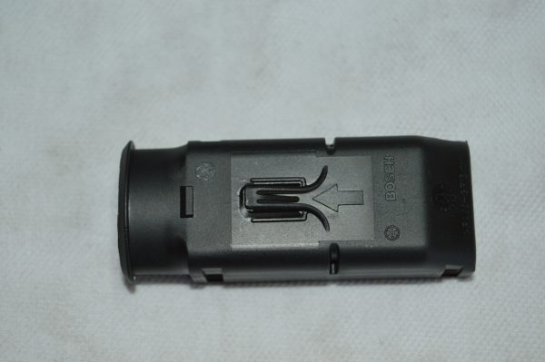 Ref: 71714914 Tampa de proteção do conector de cablagem  BOSCH  Fiat Marea NOVO