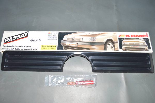 Ref: 44060 Grelha Volkswagen Passat NOVA