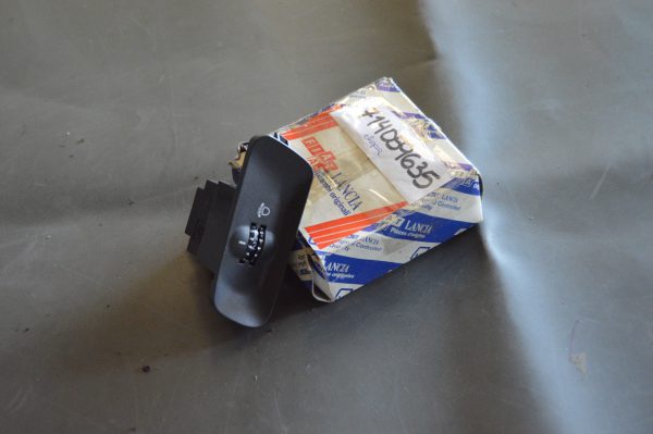 Ref. 714059635 Comando Regulador de Luzes Lancia  NOVO