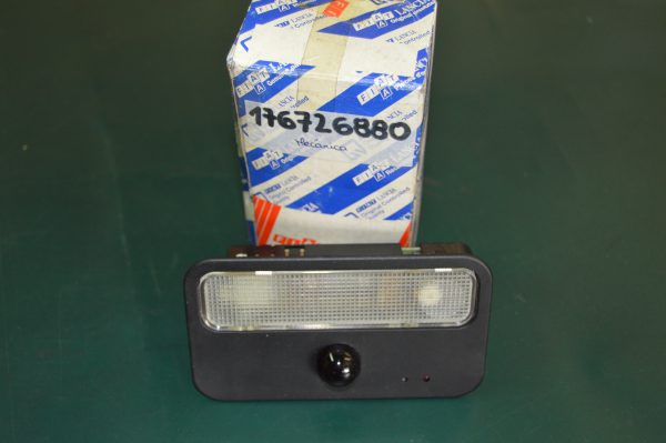 Ref. 176726880 Plafonier Lancia Dedra Benzina, Dedra Integrale, Dedra Turbo Diesel NOVO