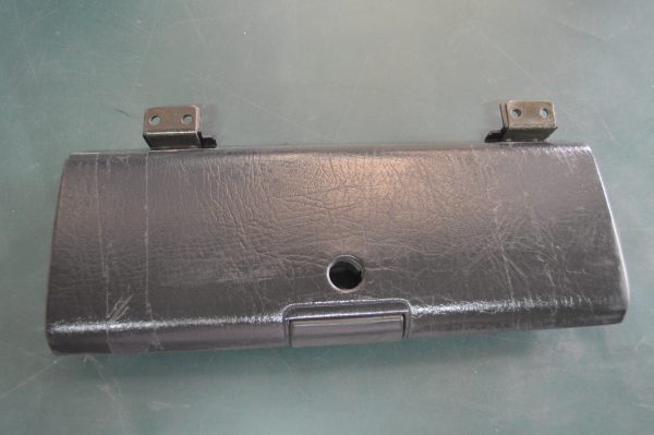 Ref. 176267360 Resguardo da Porta do Porta-Luvas Lancia Delta NOVO - Imagen 2