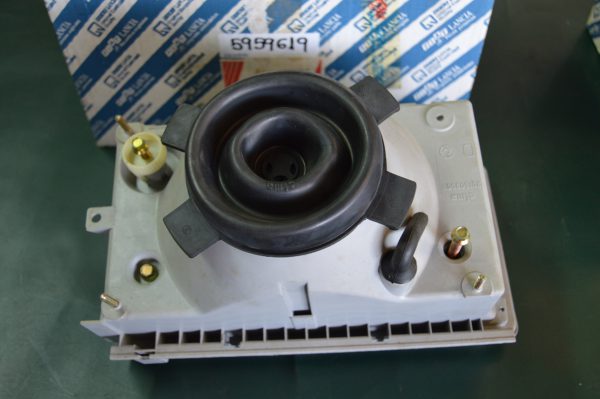 Ref. 5959619 Farol Direito Fiat Regata NOVO - Imagen 2