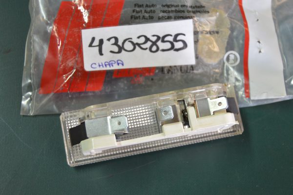 Ref. 4302855 Plafonier Luz Interna Fiat 128 NOVO - Imagen 3