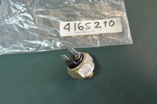 Ref. 4165210 Interruptor Luz Freio Fiat 500 D F L, 600 D, 850 NOVO
