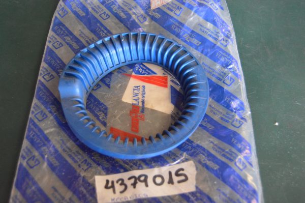 Ref. 4379015 Anel de Suspensão da Mola Traseira Esquerda Fiat 124 Spyder Coupé NOVO
