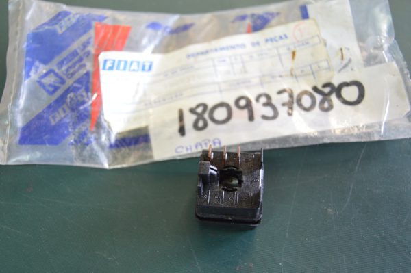Ref. 180937080 Botão de Controle do Limpador do Vidro Traseiro Fiat Panda NOVO - Imagen 2