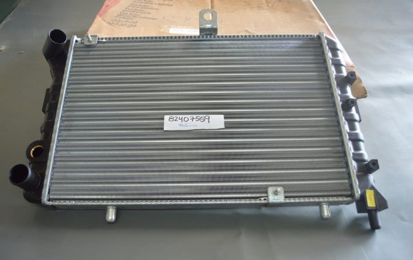 Ref. 82407559 Radiador Lancia  NOVO
