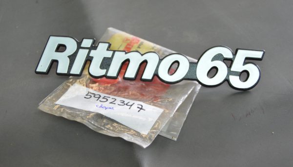 Ref. 5952347 Emblema Ritmo 65 Fiat Ritmo NOVO