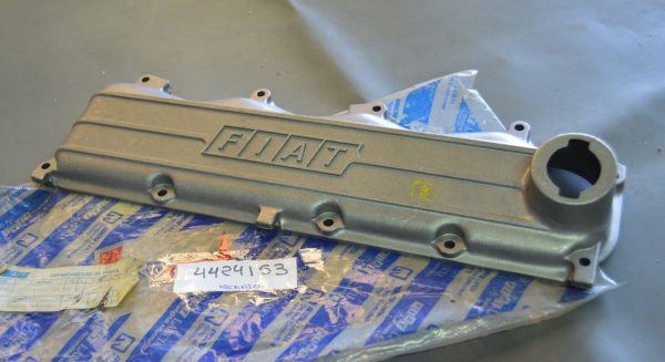 Ref. 4424153 Tampa Cabeça motor Fiat 127 D NOVO