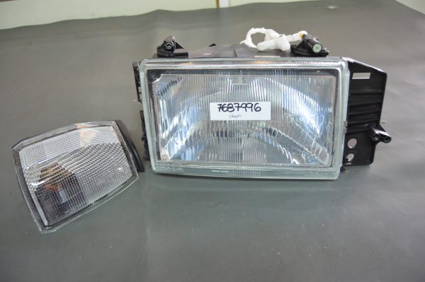 Ref. 7687996 Farol  Dianteiro Direito e Pisca Fiat Tipo (88-93) NOVO