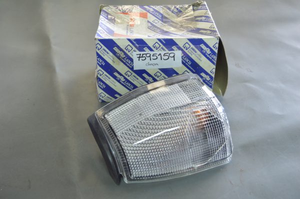 Ref. 7595159 Farol Indicador Dianteiro Esquerdo Fiat Tipo MK1 (87-93) NOVO