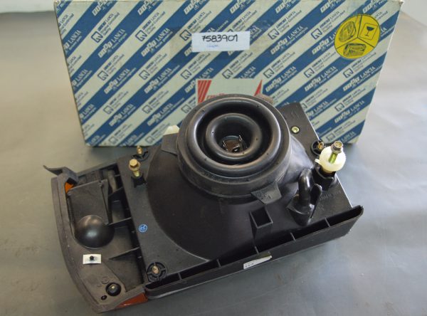 Ref. 7583901 Farol Dianteiro Direito Lancia Y10 NOVO - Imagen 2