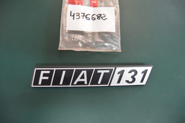 Ref. 4376682 Emblema Fiat 131 NOVO