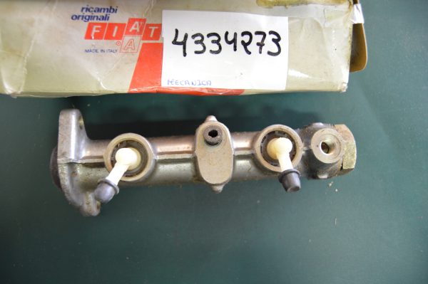 Ref. 4334273 Bomba de Travão Fiat 238 NOVO - Imagen 2