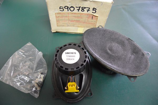 Ref. 5907875 Altifalante Fiat Punto Cabrio NOVO