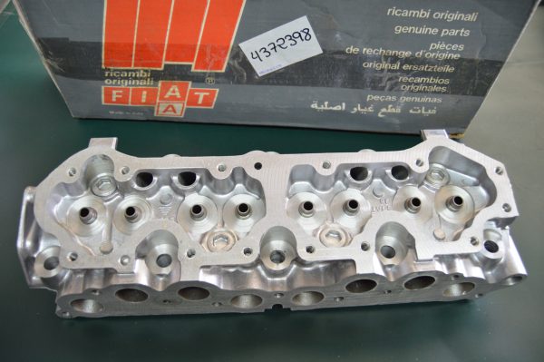 Ref. 4372398 Cabeça do Cilindro do Motor Fiat 128 NOVO