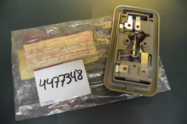 Ref. 4477348 Plafonier Fiat 131 NOVO - Imagen 2