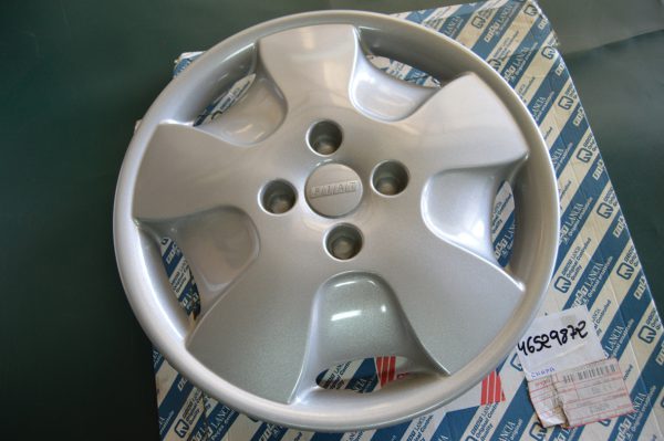 Ref. 46529872 Tampa Roda Fiat Bravo NOVO