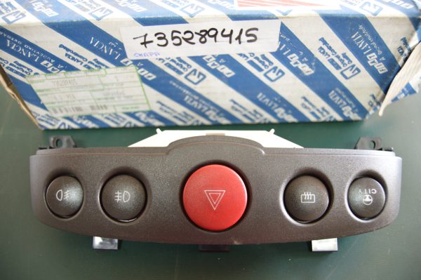 Ref. 735289415 Interruptor da Consola Central Fiat Punto NOVO