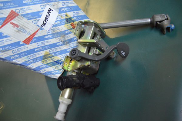Ref. 46755199 Coluna de Direcção Fiat Punto 188 NOVO