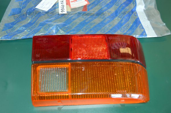 Ref. 9940142 Vidro Farolim Traseiro Esquerdo Fiat Croma NOVO