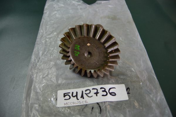 Ref. 5412736 Engrenagem Caixa Direcção Fiat 242 T.T NOVO