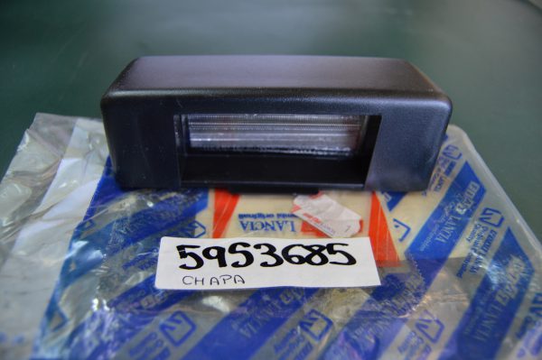 Ref. 5953685 Placa de Luz Transparente Traseira Fiat Ritmo NOVO