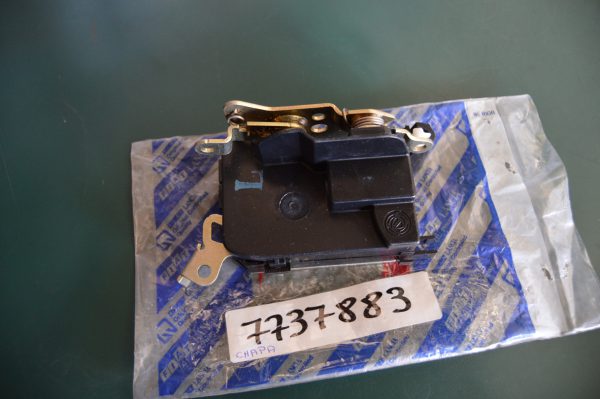 Ref. 7737883 Fechadura Traseira Direita Fiat Punto NOVO