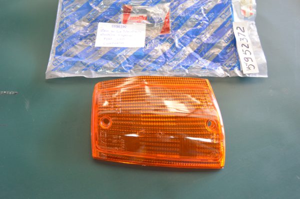 Ref. 5952372 Vidro Farolim Pisca Dianteiro Esquerdo Fiat Uno NOVO