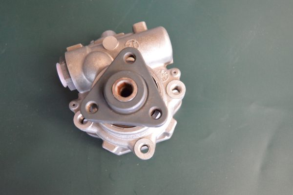 Ref. 77033175 Bomba de Direcção Fiat Coupe NOVO - Imagen 3