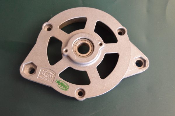 Ref. 9938381 Apoio do Alternador Fiat Uno NOVO
