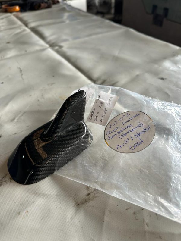 Ref. VW-012 Capa Antena Barbatana (Carbono) Audi, Skoda, Seat NOVO