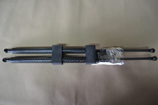 Ref. ATMSF034 Amortecedor Capot Ford Focus NOVO