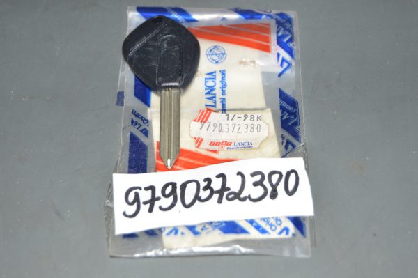 Ref. 9790372380 Chave Virgem Fiat, Lancia NOVO