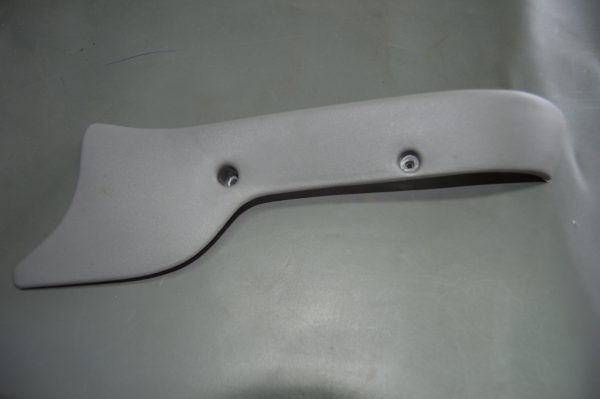 Ref. 120584673 Plástico Banco Frente Direito Fiat Punto NOVO