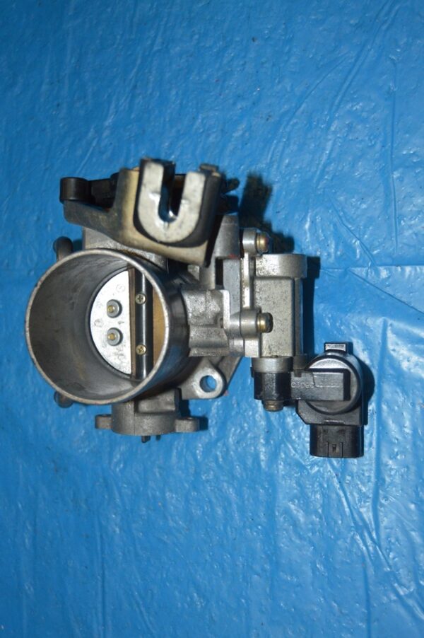Ref. 2227028010 Corpo de Borboleta Toyota - Imagen 2