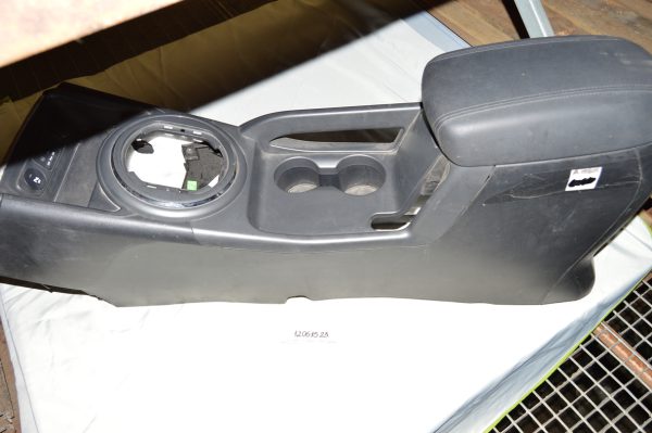 Ref. 12061523 Consola Central Kia Sportage - Imagen 2