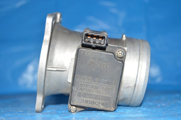 Ref. 037906461B Medidor de Massa de Ar HITACHI Audi, Seat, Volkswagen - Imagen 2