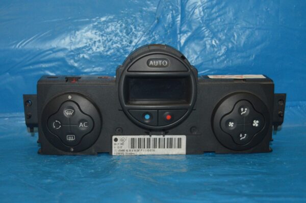 Ref. BB4CFCAREC Comando Controlo do Ar Condicionado VALEO Renault Megane