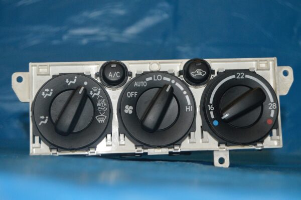 Ref. 5590005091 Comando Controlo do Ar Condicionado Toyota Avensis