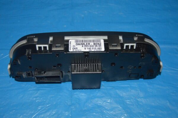 Ref. A2038300685 Comando Controlo do Ar Condicionado BOSCH Mercedes Classe C - Imagen 2