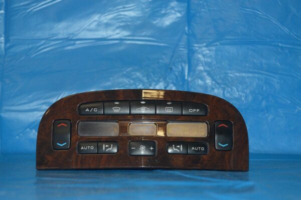Ref. 96295526GV Comando Controlo do Ar Condicionado Peugeot