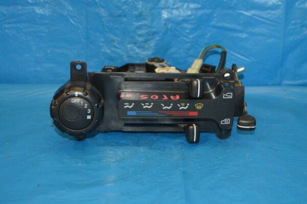 Ref. 9725002000 Comando Controlo do Ar Condicionado Hyundai Atos
