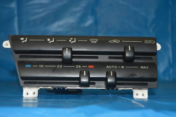 Ref. 602048D Comando Controlo do Ar Condicionado Citroen Xantia