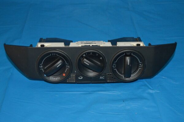 Ref. 6Q0820045H Comando Controlo do Ar Condicionado Volkswagen Polo