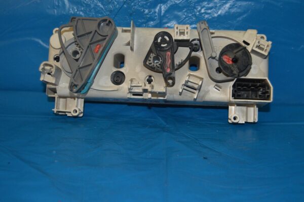 Ref. 601968X Comando Controlo do Ar Condicionado Peugeot 306 - Imagen 2