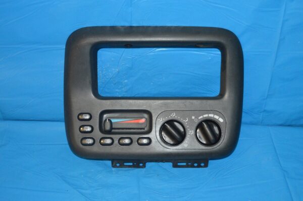 Ref. P4677335AB Comando Controlo do Ar Condicionado Chrysler